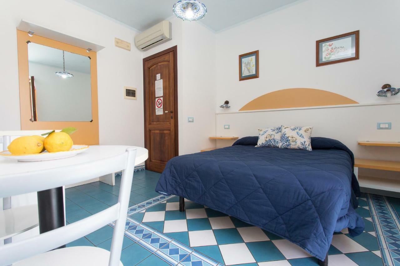 Diana Brown B&B Affittacamere Lipari  Eksteriør billede