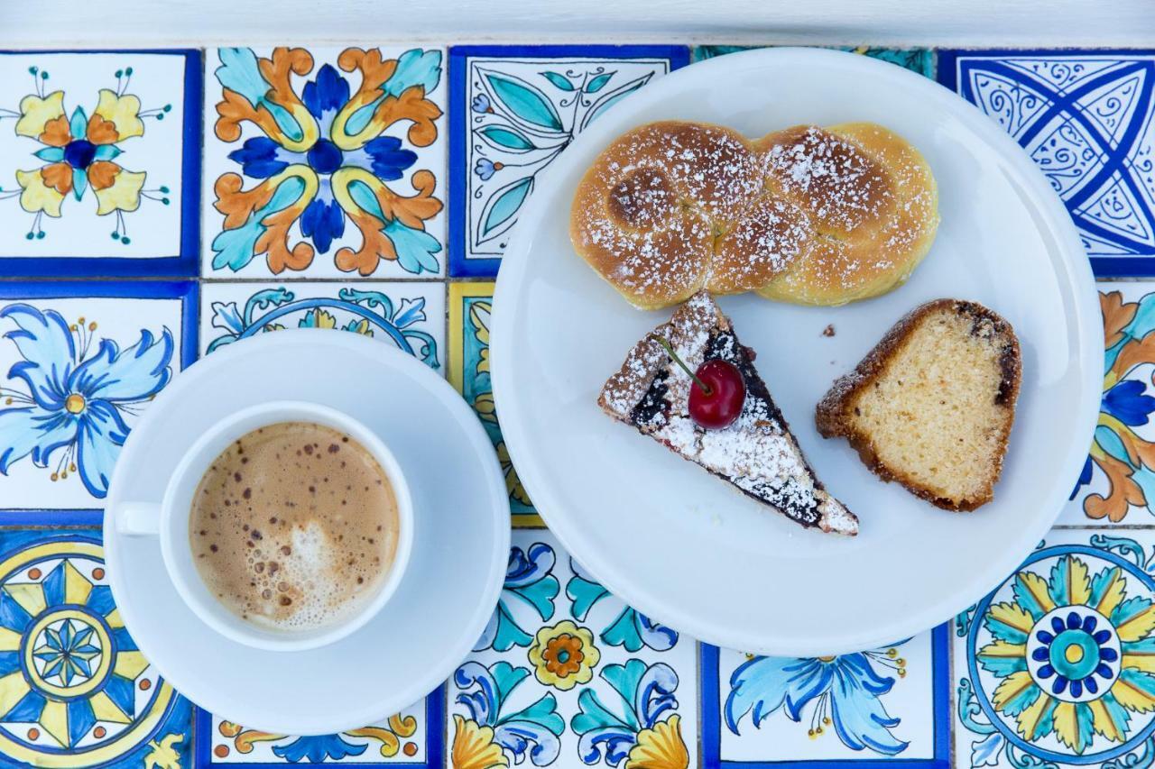 Diana Brown B&B Affittacamere Lipari  Eksteriør billede