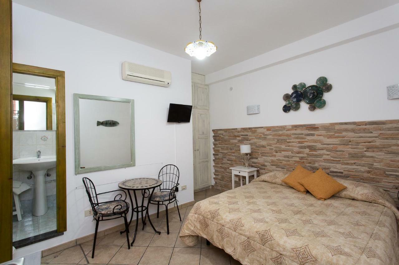 Diana Brown B&B Affittacamere Lipari  Eksteriør billede